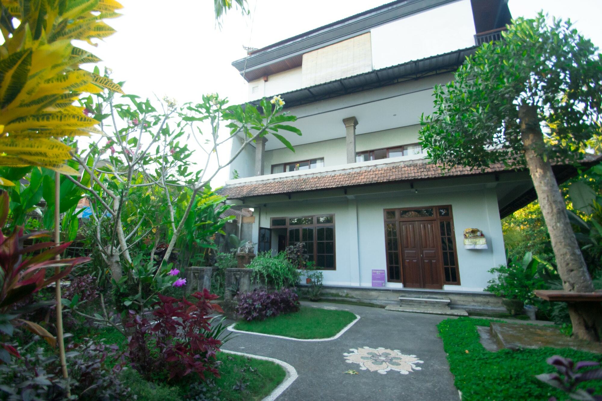 Akusara House Ubud Exterior foto